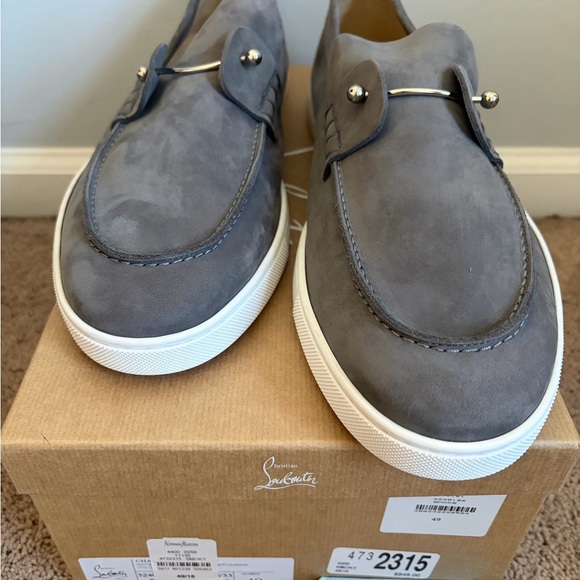 Christian Louboutin Men's Gray Loafers with Red Soles - Picture 5 of 5